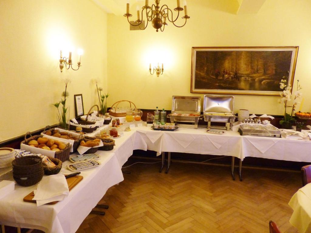 Grimmelshausen Hotel Gelnhausen Esterno foto